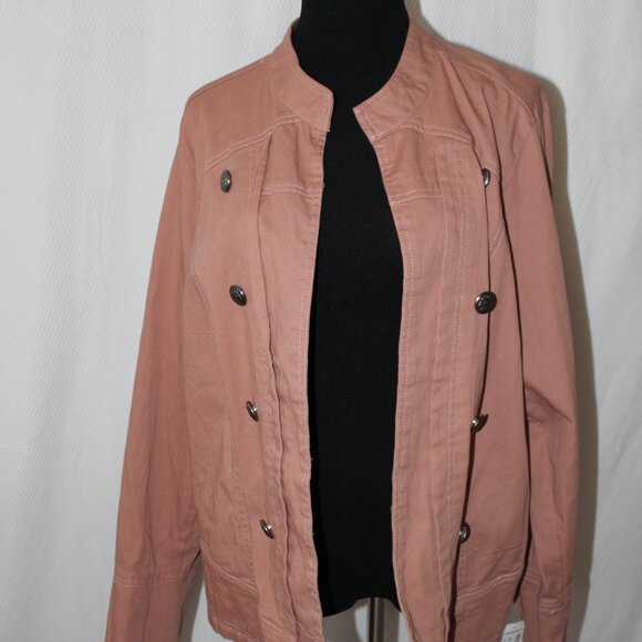 FALL SALE! WESTPORT Pink Coat of Arms Buttons Hook Eye Closures 2x NWT's - Picture 2 of 14